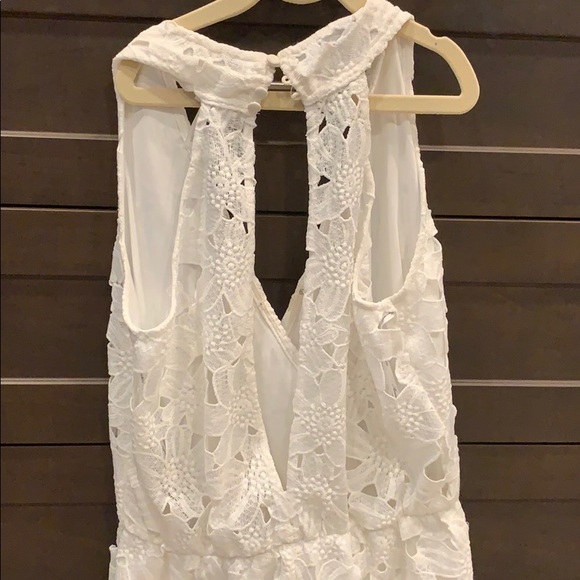 White lace romper - Picture 2 of 2